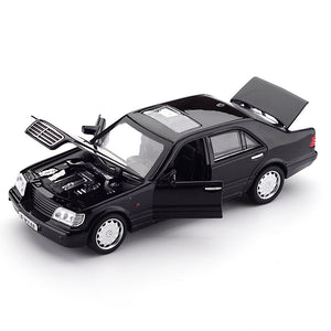Zhenwei Mercedes-Benz S W140 1:32  Alloy Model Car Sound Light Pull-back Light Sound Alloy Vehicle Model Toys for Children
