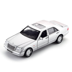 Zhenwei Mercedes-Benz S W140 1:32  Alloy Model Car Sound Light Pull-back Light Sound Alloy Vehicle Model Toys for Children